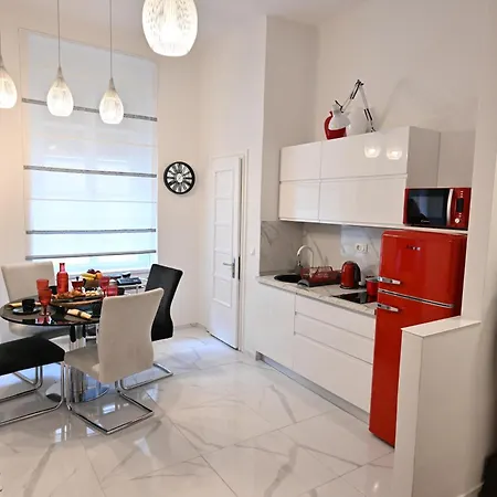 Apartament Simply Red