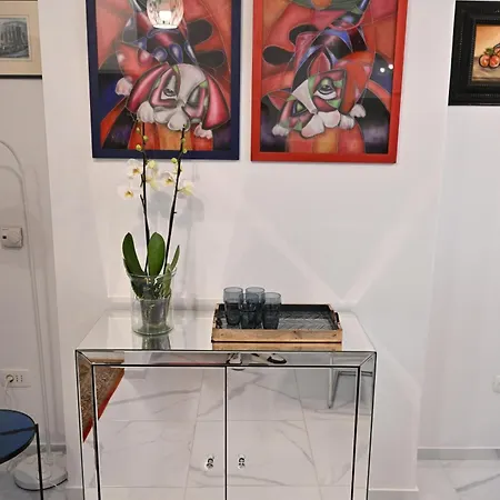 Apartament Simply Red *