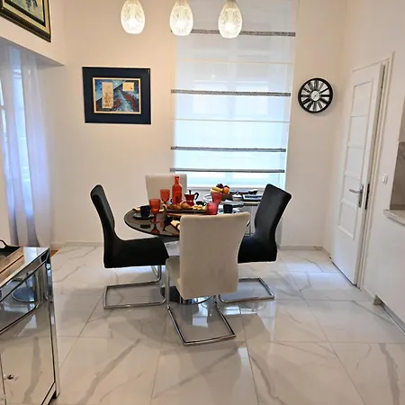 Simply Red Apartament Rijeka